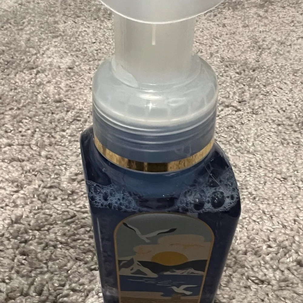 Bath & Body Works Hand Soap, Assorted - Picture 5 of 7